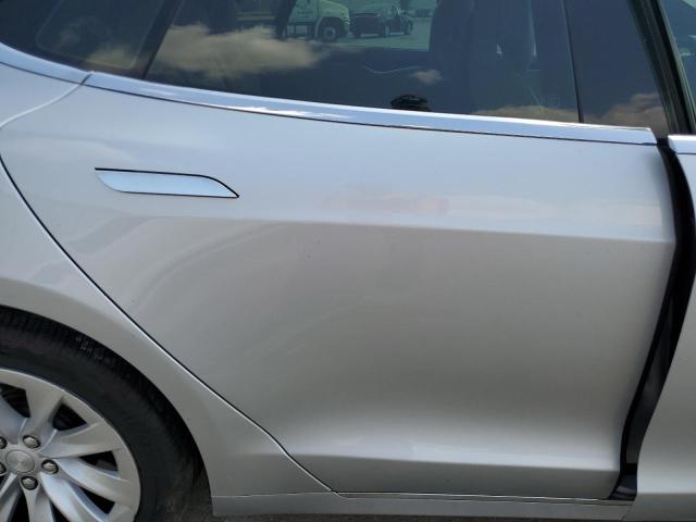 5YJSA1E10HF180381 - 2017 TESLA MODEL S Արծաթագույն լուսանկար 10