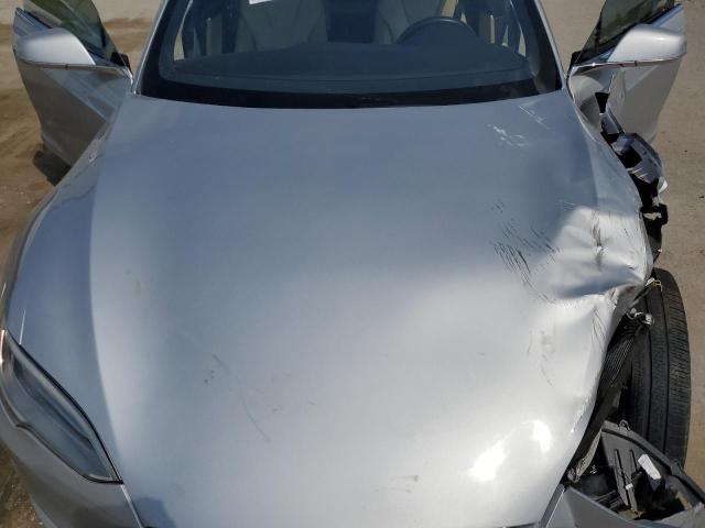 5YJSA1E10HF180381 - 2017 TESLA MODEL S Արծաթագույն լուսանկար 11