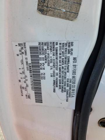 1LNHM81W11Y727557 - 2001 LINCOLN TOWN CAR EXECUTIVE Weiß Foto 12