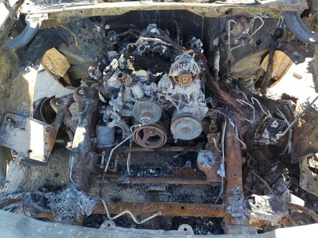 1GCGK23U04F125389 - 2004 CHEVROLET SILVERADO K2500 BURN photo 11