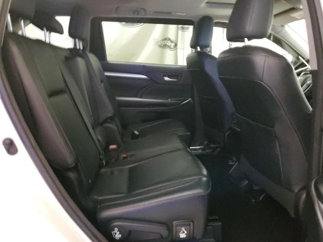 5TDJKRFH5GS254701 - 2016 TOYOTA HIGHLANDER XLE WHITE photo 11