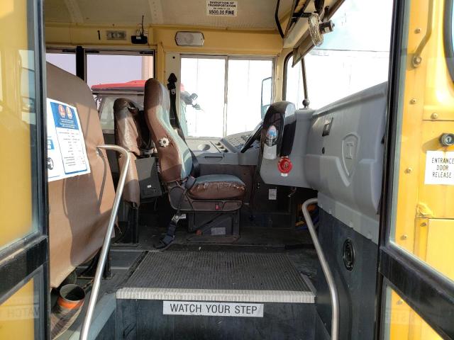 4DRBUAFN65B981139 - 2005 IC CORPORATION 3000 YELLOW photo 7