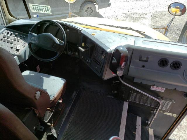 4DRBUAFN55B981133 - 2005 IC CORPORATION 3000 Sarı foto 8