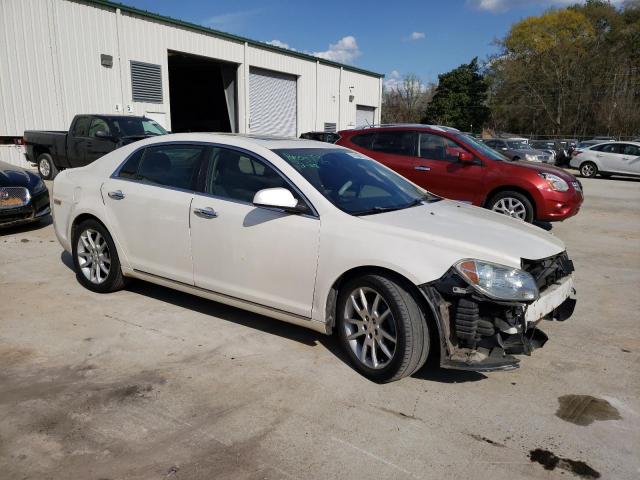 1G1ZE5E17BF108714 - 2011 CHEVROLET MALIBU LTZ თეთრი ფოტო 4