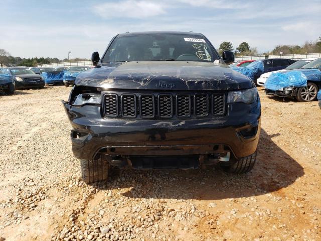 1C4RJEAG3LC106166 - 2020 JEEP GRAND CHER LAREDO BLACK photo 5