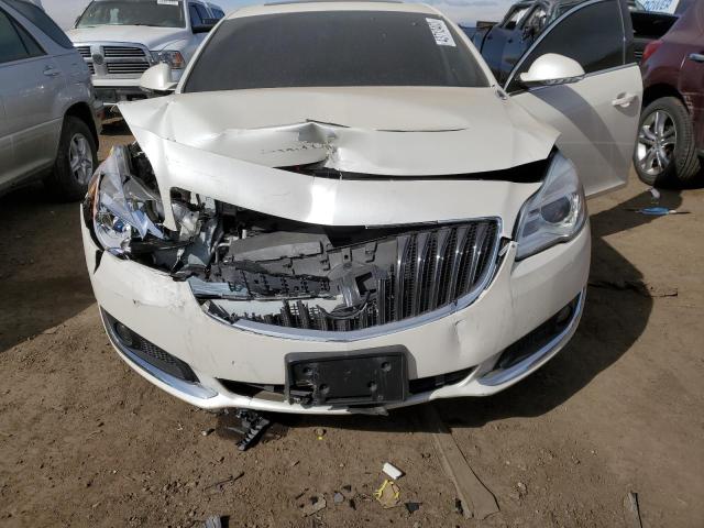 2G4GP5EX8F9244972 - 2015 BUICK REGAL PREMIUM WHITE photo 11