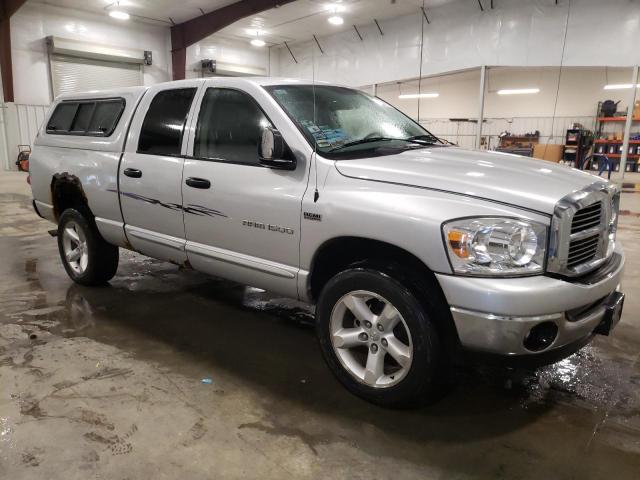 1D7HU18207S116418 - 2007 DODGE RAM 1500 ST SILVER photo 4