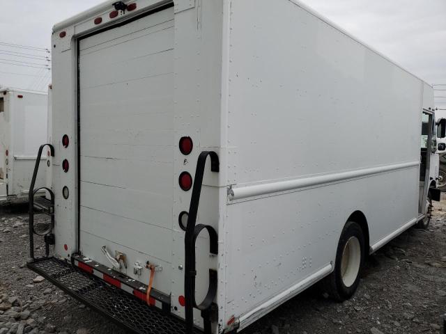 4UZAARDU48CZ58907 - 2008 FREIGHTLINER CHASSIS M LINE WALK-IN VAN WHITE photo 4