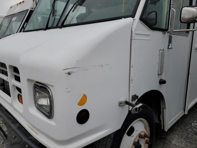 4UZAARDU48CZ58907 - 2008 FREIGHTLINER CHASSIS M LINE WALK-IN VAN WHITE photo 9