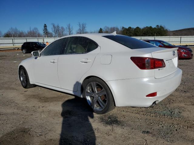 JTHBF5C22B5151041 - 2011 LEXUS IS 250 WHITE photo 2