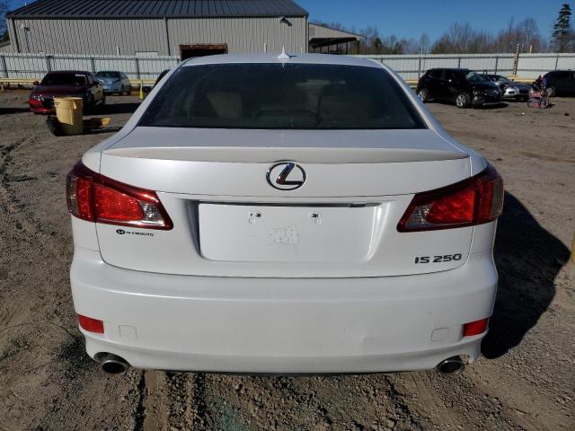 JTHBF5C22B5151041 - 2011 LEXUS IS 250 WHITE photo 6