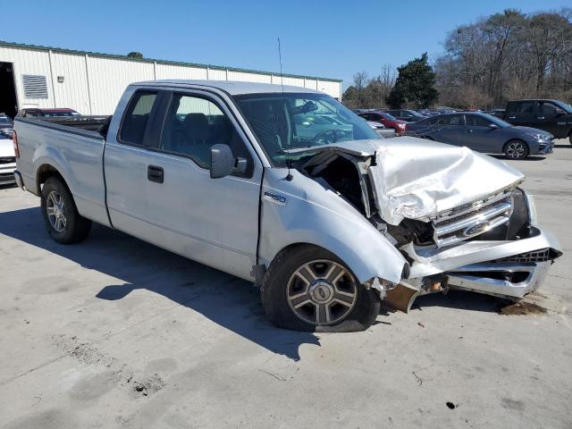 1FTRX12W57KC18086 - 2007 FORD F150 银色 照片 4