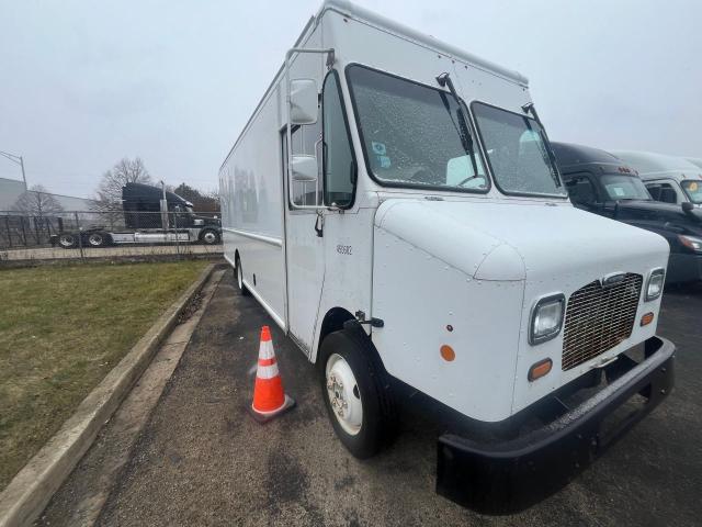 4UZAANDU2CCBU2850 - 2012 FREIGHTLINER CHASSIS M LINE WALK-IN VAN WHITE photo 1