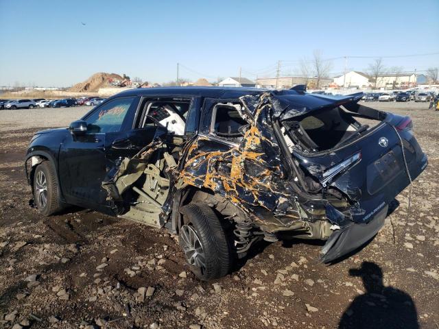 5TDGZRBH4MS058028 - 2021 TOYOTA HIGHLANDER XLE BLACK photo 2