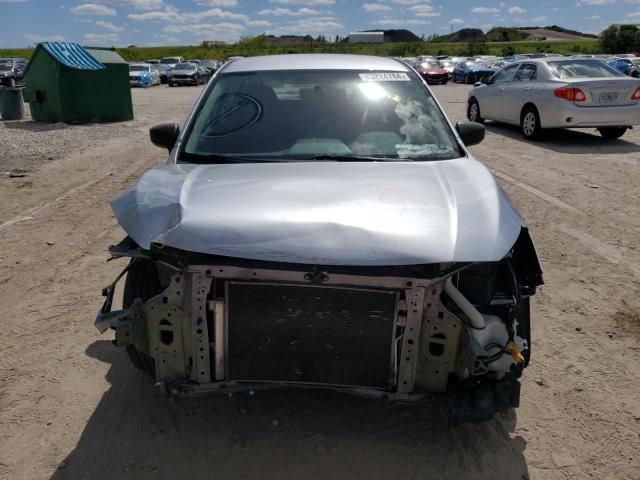 4S3GTAA61K3753052 - 2019 SUBARU IMPREZA SILVER photo 5