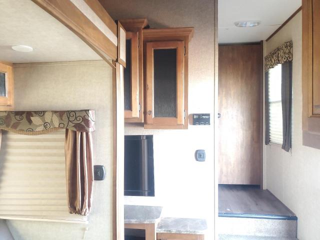 4YDF32428E1532474 - 2014 KEYSTONE SPRINGER 双色 照片 5