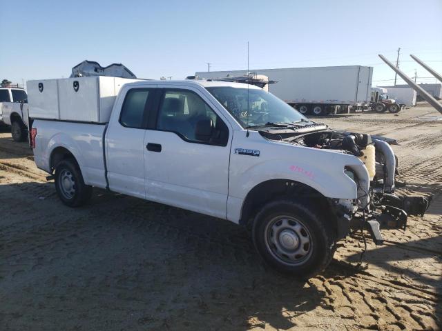 1FTEX1C58JKF16109 - 2018 FORD F150 SUPER CAB WHITE photo 4