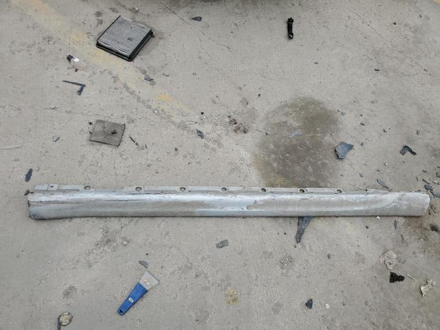 2T1KR30E67C636675 - 2007 TOYOTA COROLLA MA XR SILVER photo 12