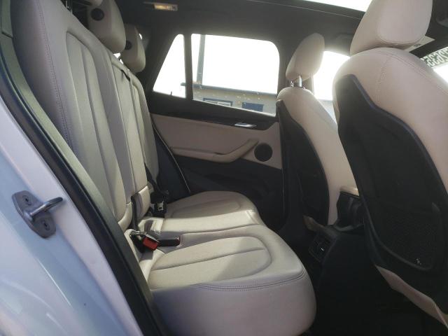 WBXJG9C09L5P71471 - 2020 BMW X1 XDRIVE28I Белый фото 11