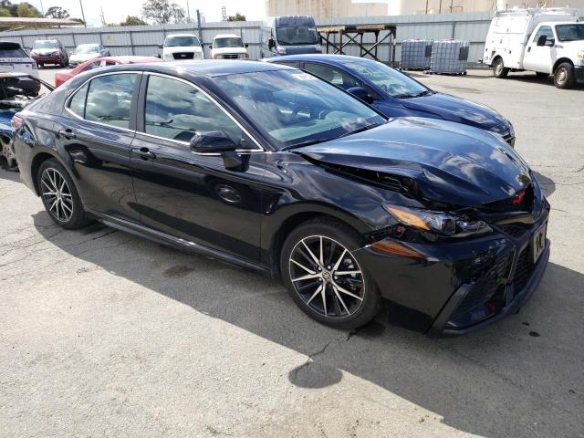 4T1G11AK4PU738318 - 2023 TOYOTA CAMRY SE NIGHT SHADE BLACK photo 4