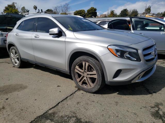 WDCTG4GB8GJ217415 - 2016 MERCEDES-BENZ GLA 250 4MATIC SILVER photo 4