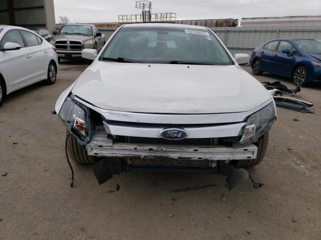 3FAHP0JG9BR196667 - 2011 FORD FUSION SEL WHITE photo 5