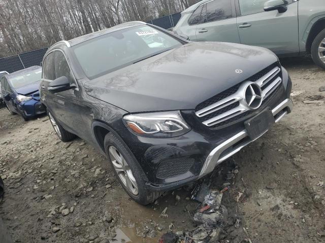 WDC0G4KB5JV057570 - 2018 MERCEDES-BENZ GLC 300 4MATIC BLACK photo 4