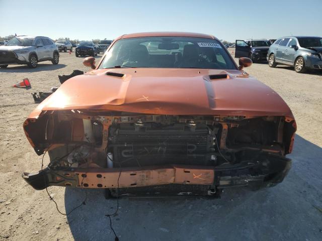 2B3CJ7DJ4BH558133 - 2011 DODGE CHALLENGER SRT-8 ORANGE photo 5