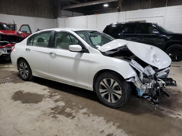 1HGCR2F35DA073334 - 2013 HONDA ACCORD LX WHITE photo 4