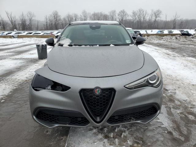 ZASPAKBN9M7D20776 - 2021 ALFA ROMEO STELVIO TI Արծաթագույն լուսանկար 5