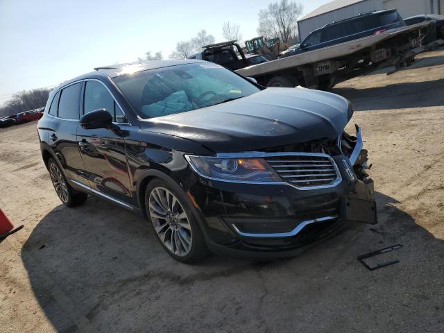 2LMPJ8LP4HBL15607 - 2017 LINCOLN MKX RESERVE أسود صورة 4