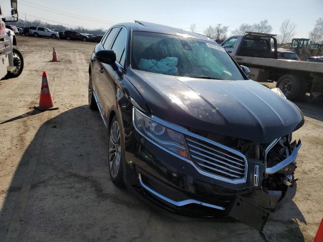 2LMPJ8LP4HBL15607 - 2017 LINCOLN MKX RESERVE أسود صورة 5
