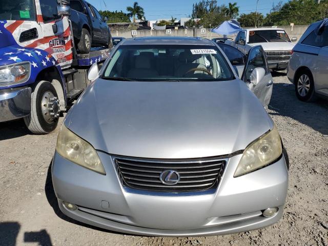 JTHBJ46G572006651 - 2007 LEXUS ES 350 SILVER photo 5