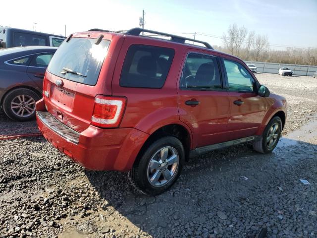 1FMCU0D72CKA21638 - 2012 FORD ESCAPE XLT RED photo 3