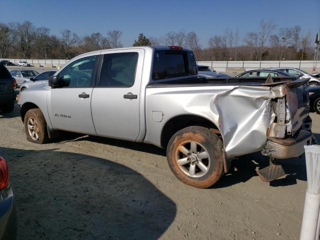 1N6AA0EJ0DN311193 - 2013 NISSAN TITAN S SILVER photo 2