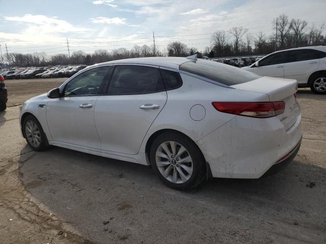 5XXGU4L38JG225430 - 2018 KIA OPTIMA EX WHITE photo 2