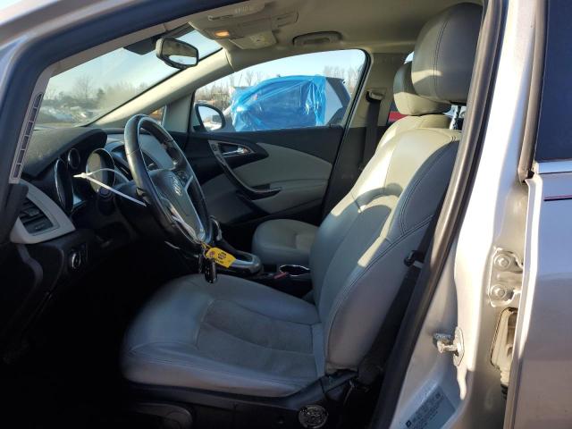 1G4PP5SK5D4111966 - 2013 BUICK VERANO SILVER photo 7