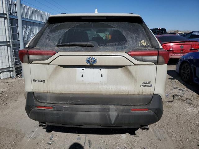 4T3B6RFV7NU096047 - 2022 TOYOTA RAV4 XLE PREMIUM WHITE photo 6