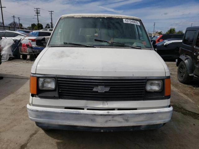 1GCCM15E5HB140928 - 1987 CHEVROLET ASTRO WHITE photo 5