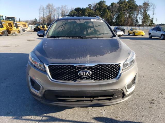 5XYPG4A52GG156833 - 2016 KIA SORENTO LX GRAY photo 5