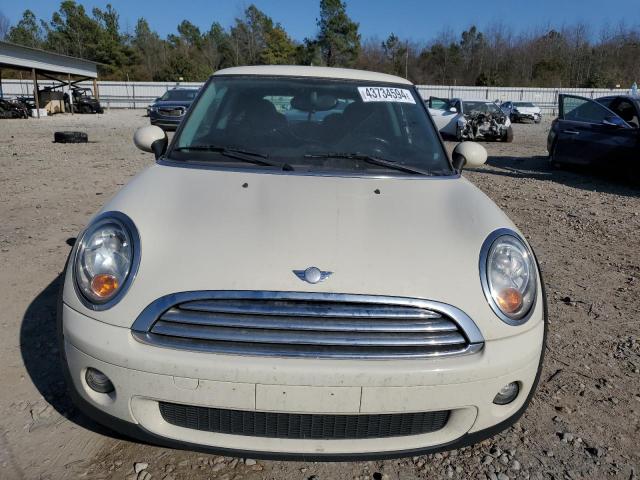 WMWMF33508TU67869 - 2008 MINI COOPER WHITE photo 5