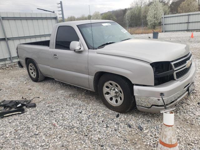 1GCEC14X97Z140273 - 2007 CHEVROLET SILVERADO C1500 CLASSIC SILVER photo 4