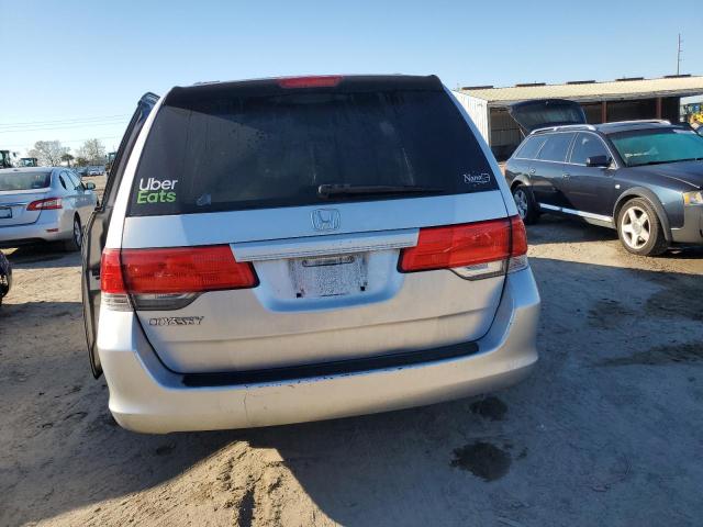 5FNRL3H20AB019415 - 2010 HONDA ODYSSEY LX GRAY photo 6