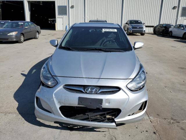 KMHCU5AE7DU121126 - 2013 HYUNDAI ACCENT GLS SILVER photo 5