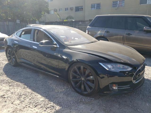 5YJSA1DP0DFP20392 - 2013 TESLA MODEL S Սև լուսանկար 4