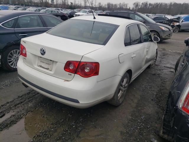 3VWEF71K27M195410 - 2007 VOLKSWAGEN JETTA WOLFSBURG 白色 照片 3
