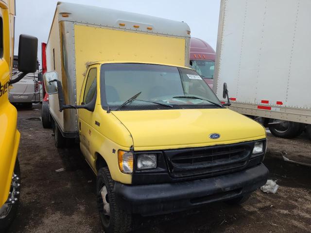 1FDWE37L9WHA97279 - 1998 FORD ECONOLINE E350 CUTAWAY VAN YELLOW photo 4