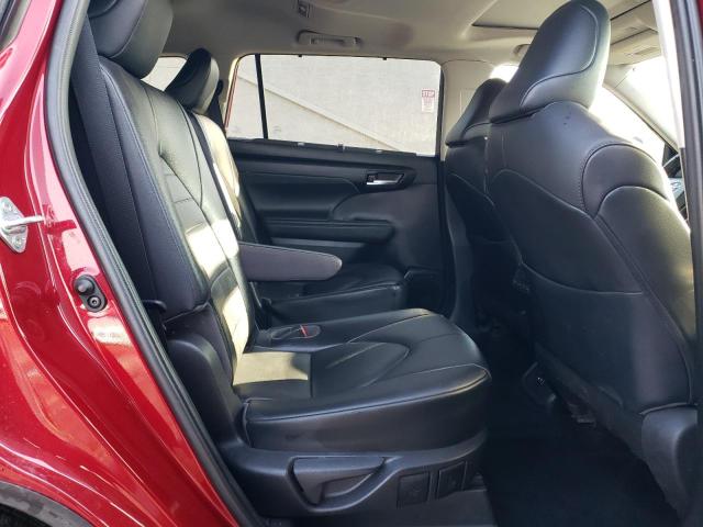 5TDGZRBH7MS058122 - 2021 TOYOTA HIGHLANDER XLE 红色 照片 11