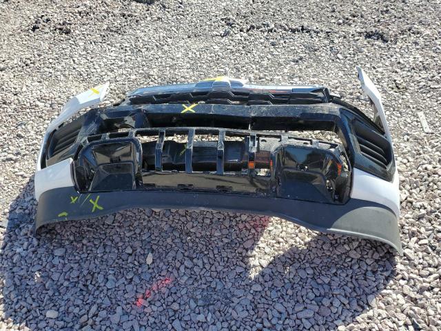 1GCGSBEN9M1266366 - 2021 CHEVROLET COLORADO WHITE photo 12