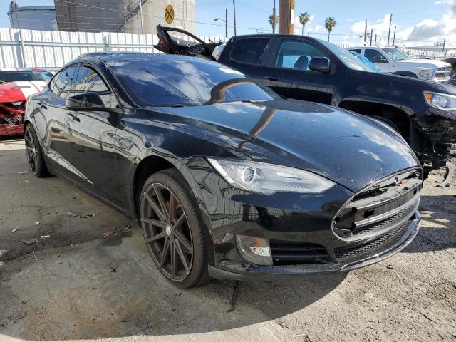 5YJSA1CP3DFP16936 - 2013 TESLA MODEL S Սև լուսանկար 4